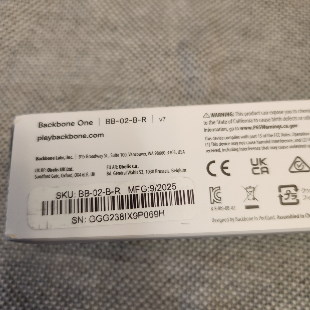 Backbone One Lightning Mobile Gaming Controller - Picture 4 of 10